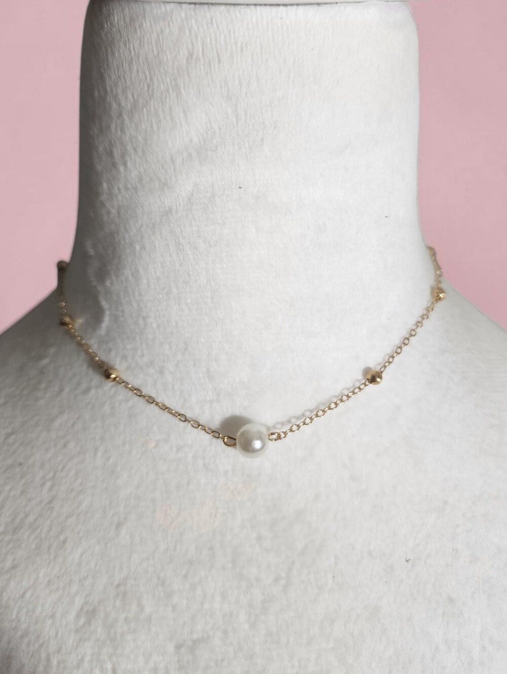 Goldtone Necklace Faux Pearl Accent - Picture 3 of 9